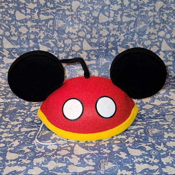 Disney Accessories - MICKEY MOUSE YOUTH EAR HAT